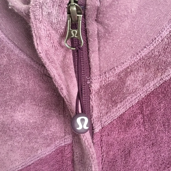 Lululemon zip up - Picture 3 of 3